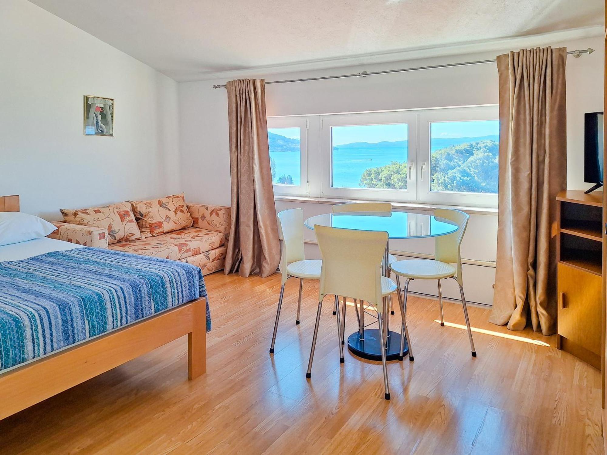 Apartments Maria Duće Εξωτερικό φωτογραφία